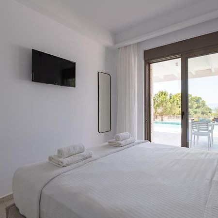 Villa Iris In Pefkos, Pine Villas Pefki  Ngoại thất bức ảnh
