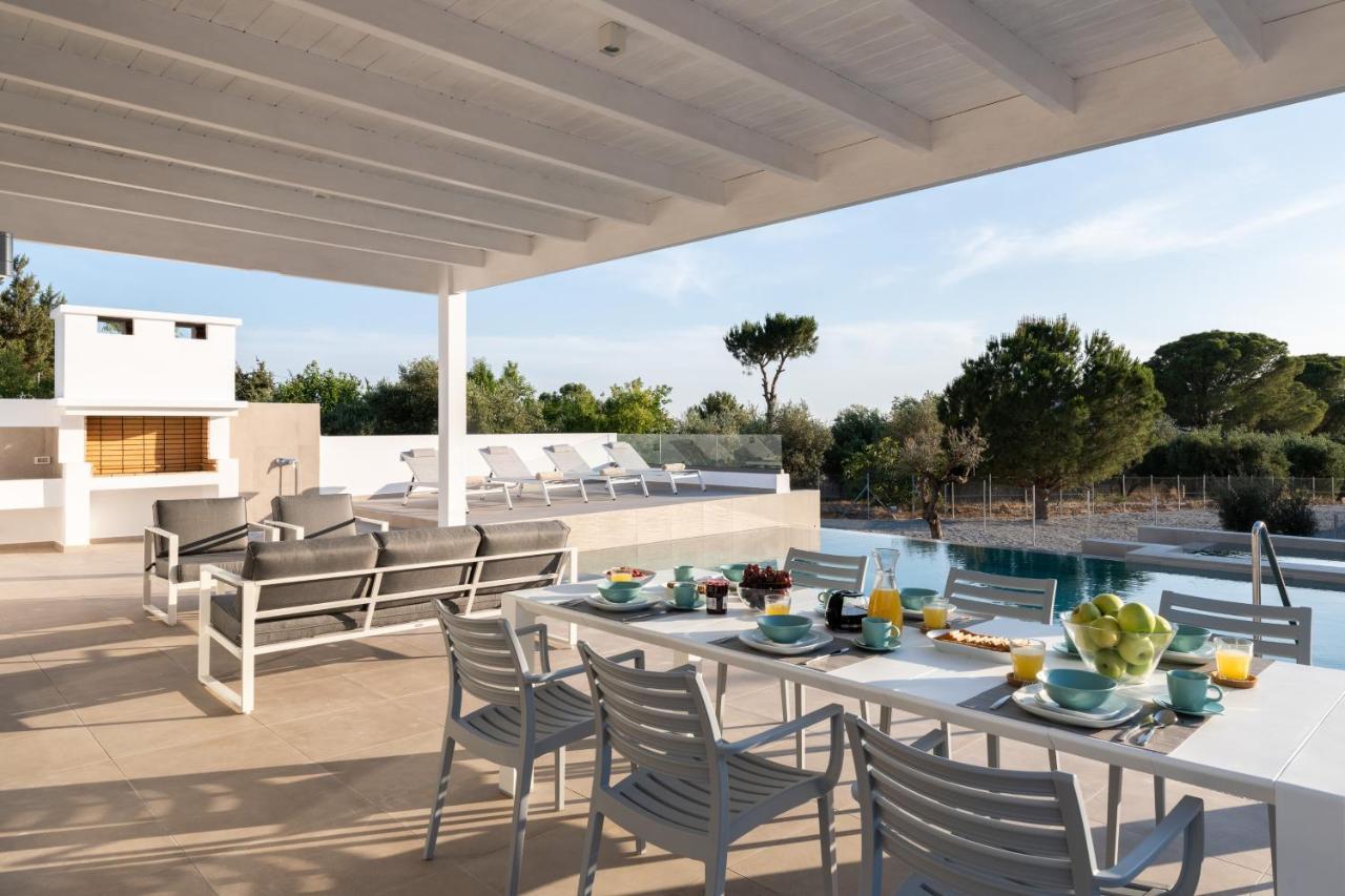 Villa Iris In Pefkos, Pine Villas Pefki  Ngoại thất bức ảnh